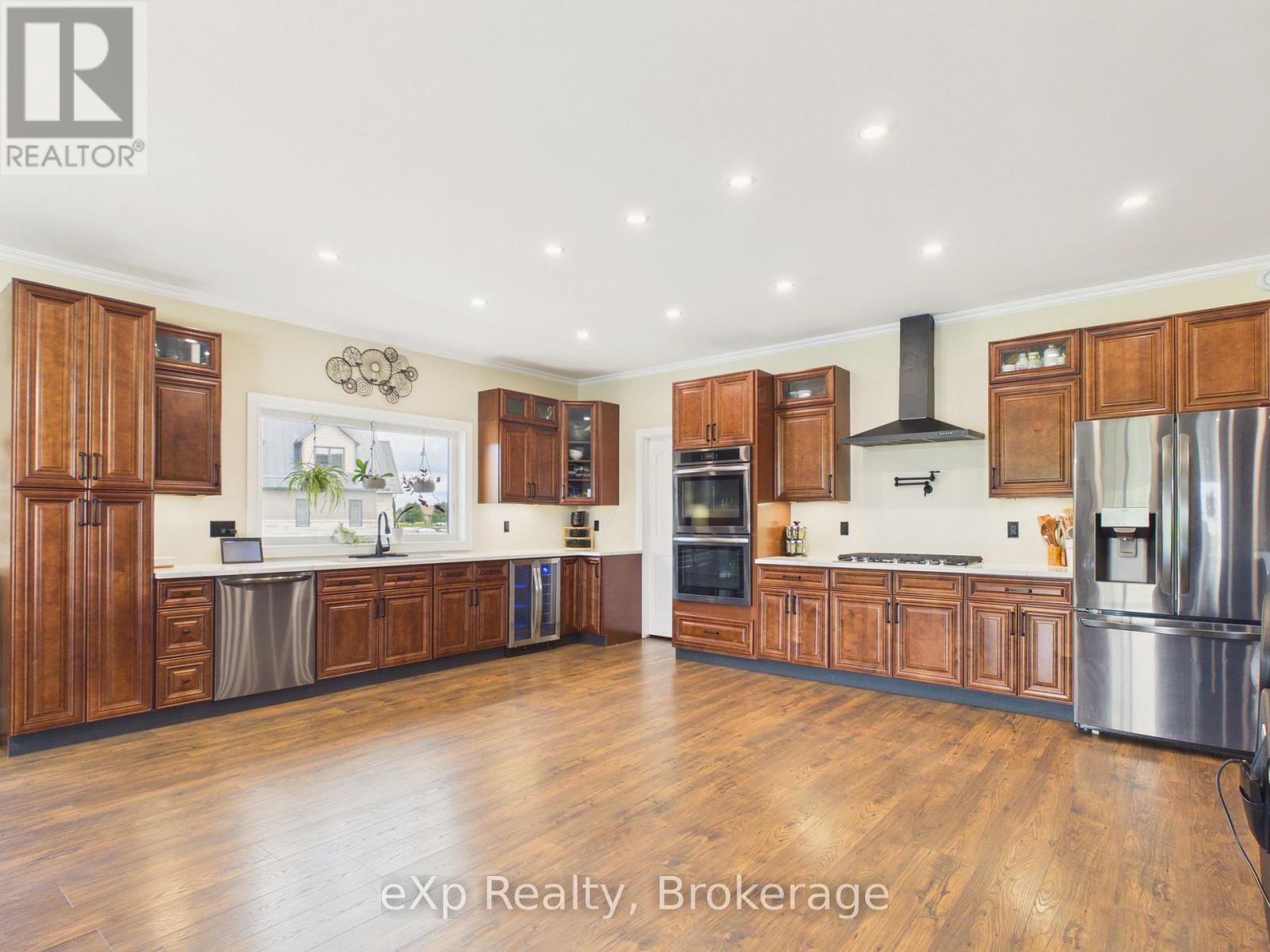 7 Weiss Drive, South Bruce, Ontario  N0G 1W0 - Photo 6 - X13680572