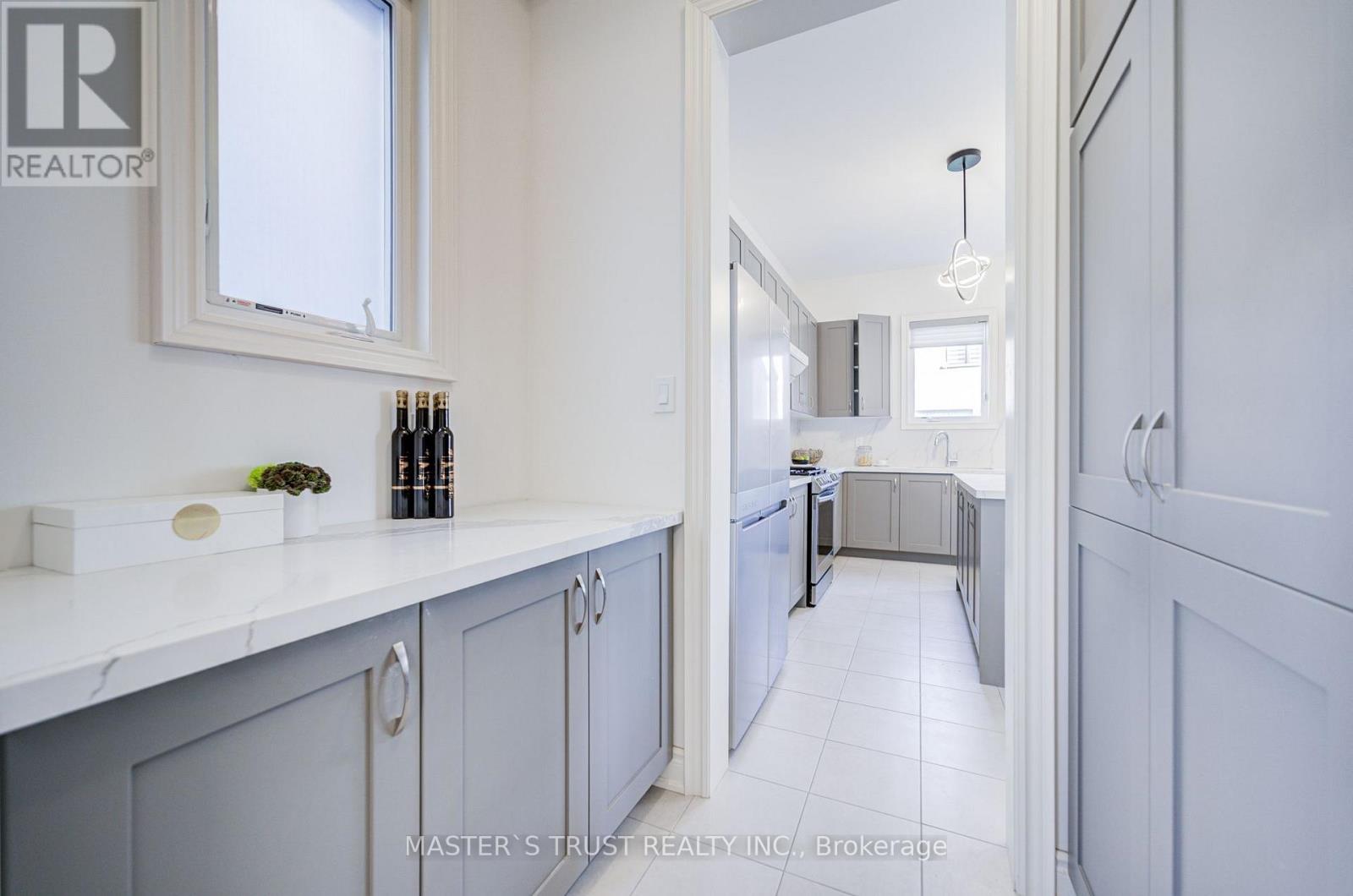 155 Prairie Rose Drive S, Richmond Hill, Ontario  L4S 1L9 - Photo 10 - N13680576