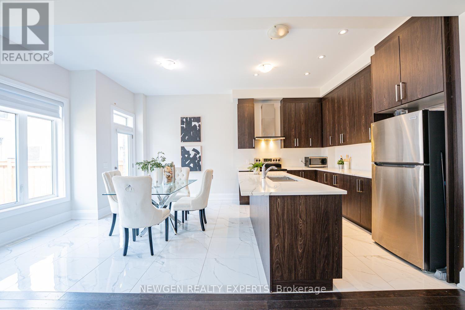 68 Stowmarket Street, Caledon, Ontario  L7C 3Y5 - Photo 16 - W13680564