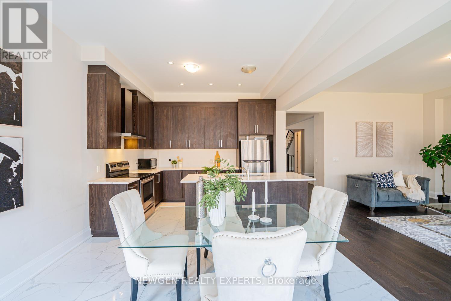 68 Stowmarket Street, Caledon, Ontario  L7C 3Y5 - Photo 17 - W13680564