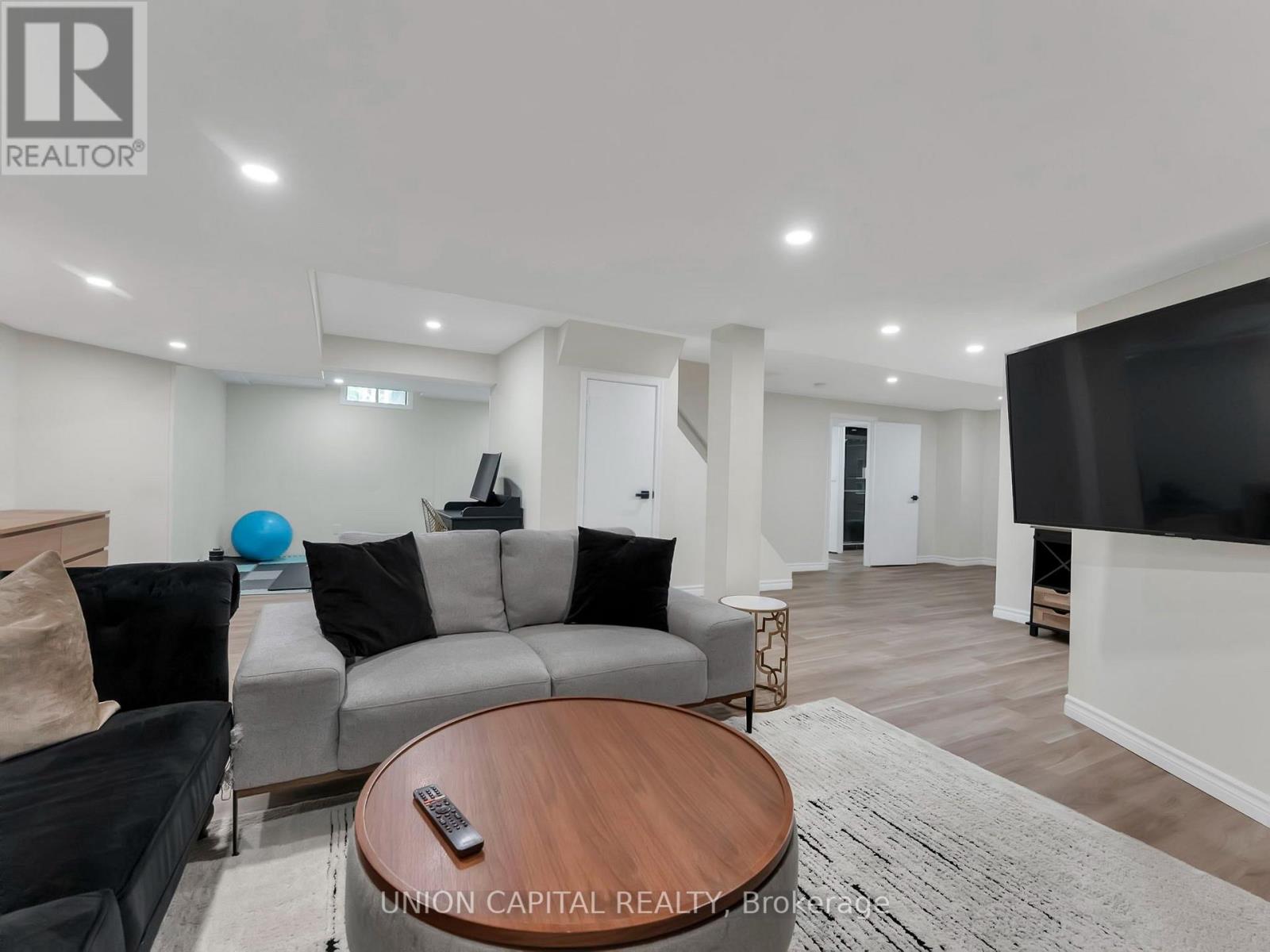 772 Pebble Court, Pickering, Ontario  L1V 3P3 - Photo 33 - E13680148