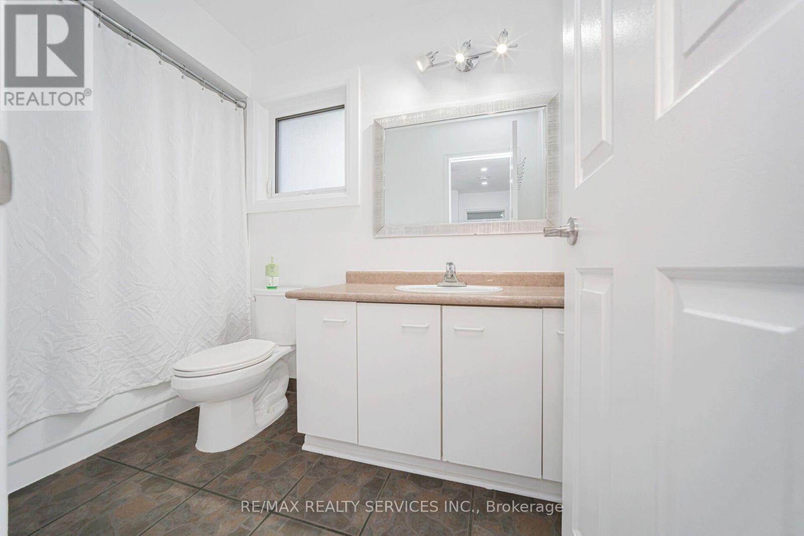 19 Wayne Nicol Drive, Brampton, Ontario  L6X 3Z2 - Photo 31 - W13676238