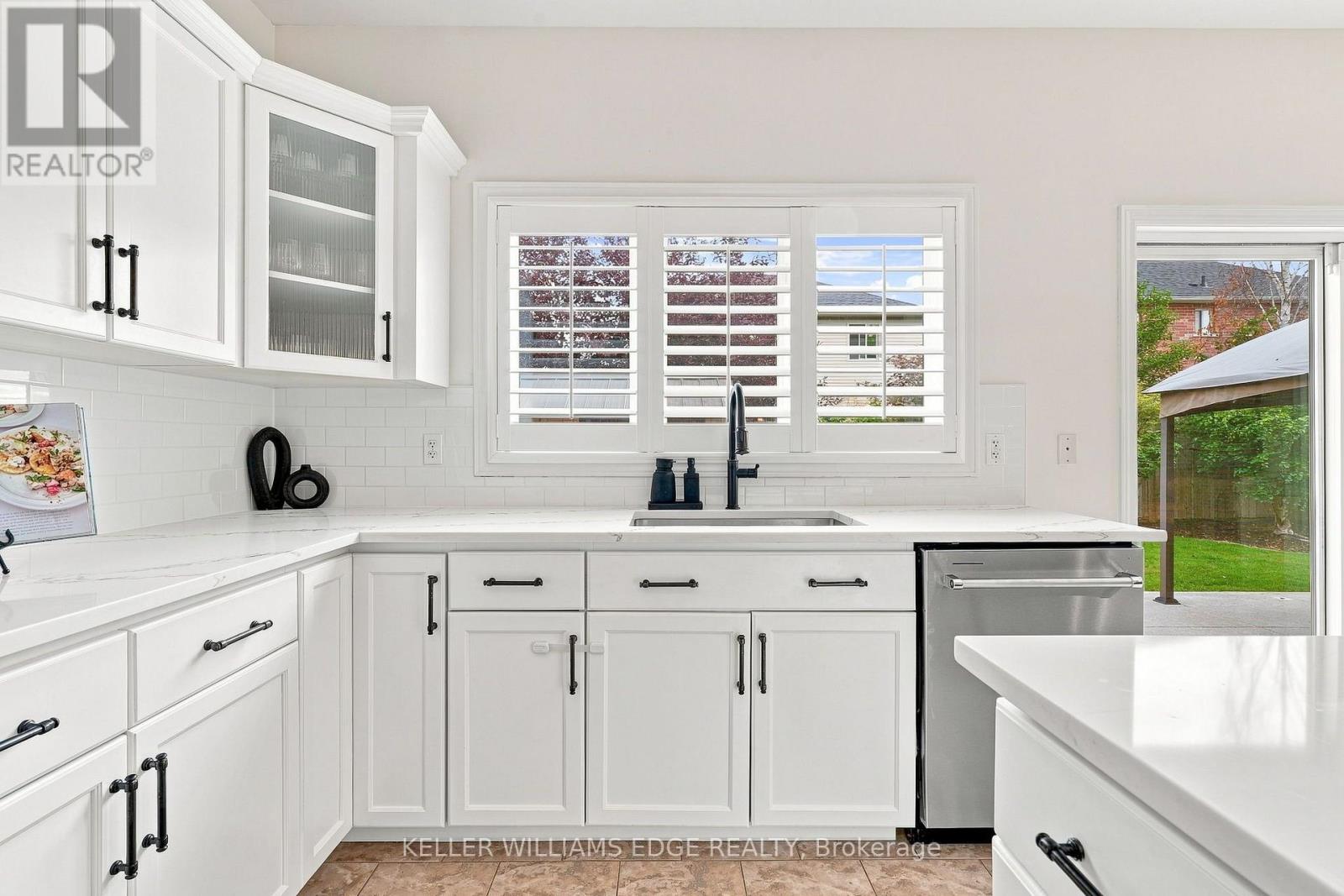 53 Valiant Circle, Hamilton, Ontario  L0R 1C0 - Photo 15 - X13680570