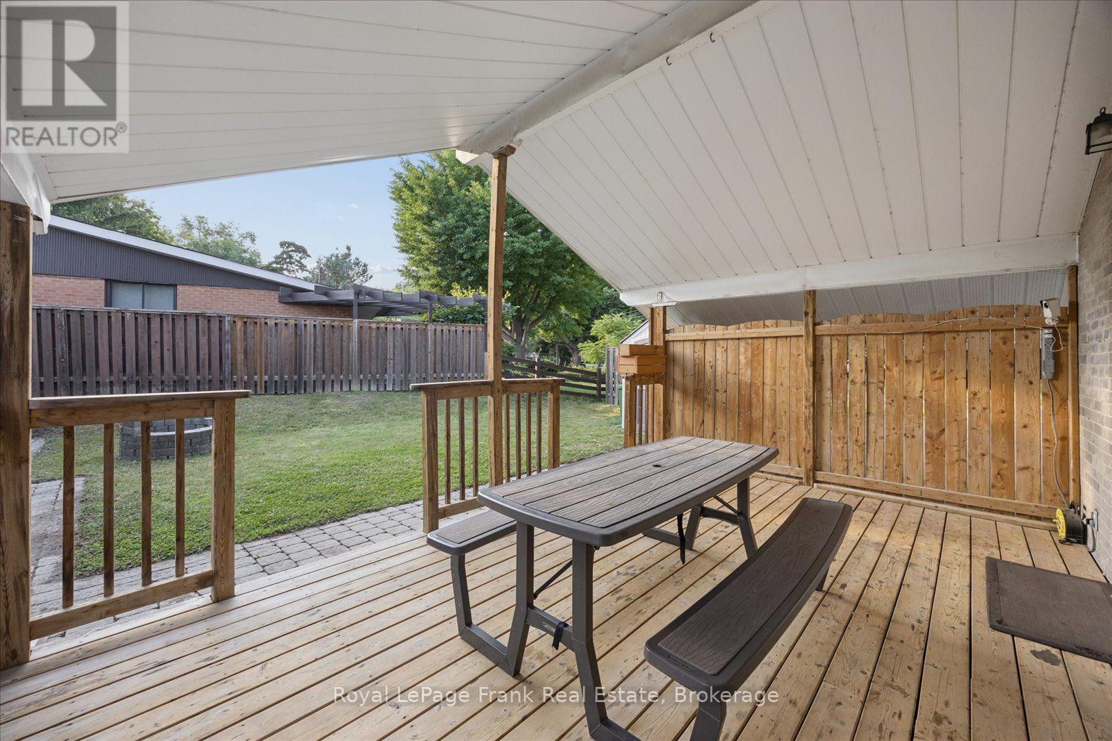 2 Rosswood Crescent, Toronto, Ontario  M1P 3N2 - Photo 28 - E13639382