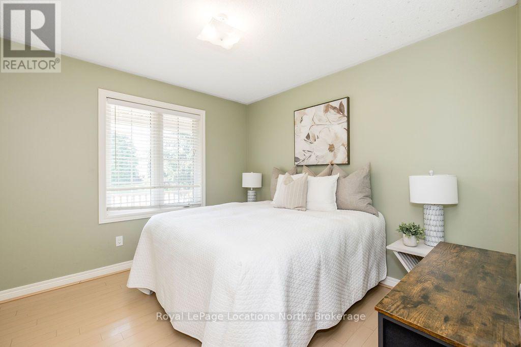 28 Marl Creek Drive, Springwater, Ontario  L0L 2K0 - Photo 23 - S13673116
