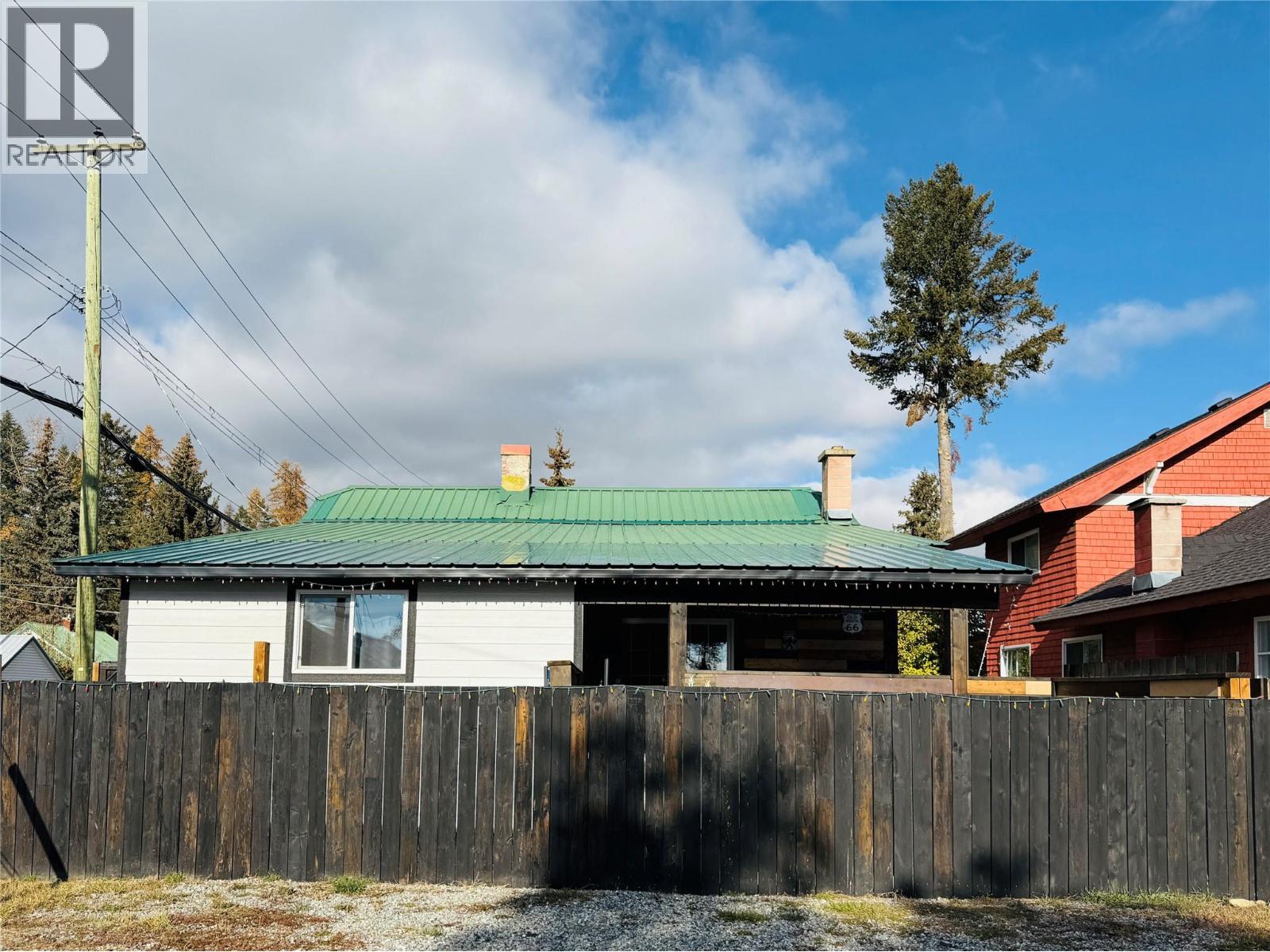 205 Otis Street, Kimberley, British Columbia  V1A 1V4 - Photo 3 - 10363081