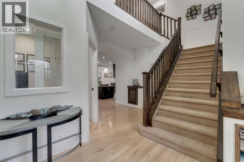 109 Evanscove Heights, Calgary, Alberta  T3P 0A4 - Photo 6 - A2337156