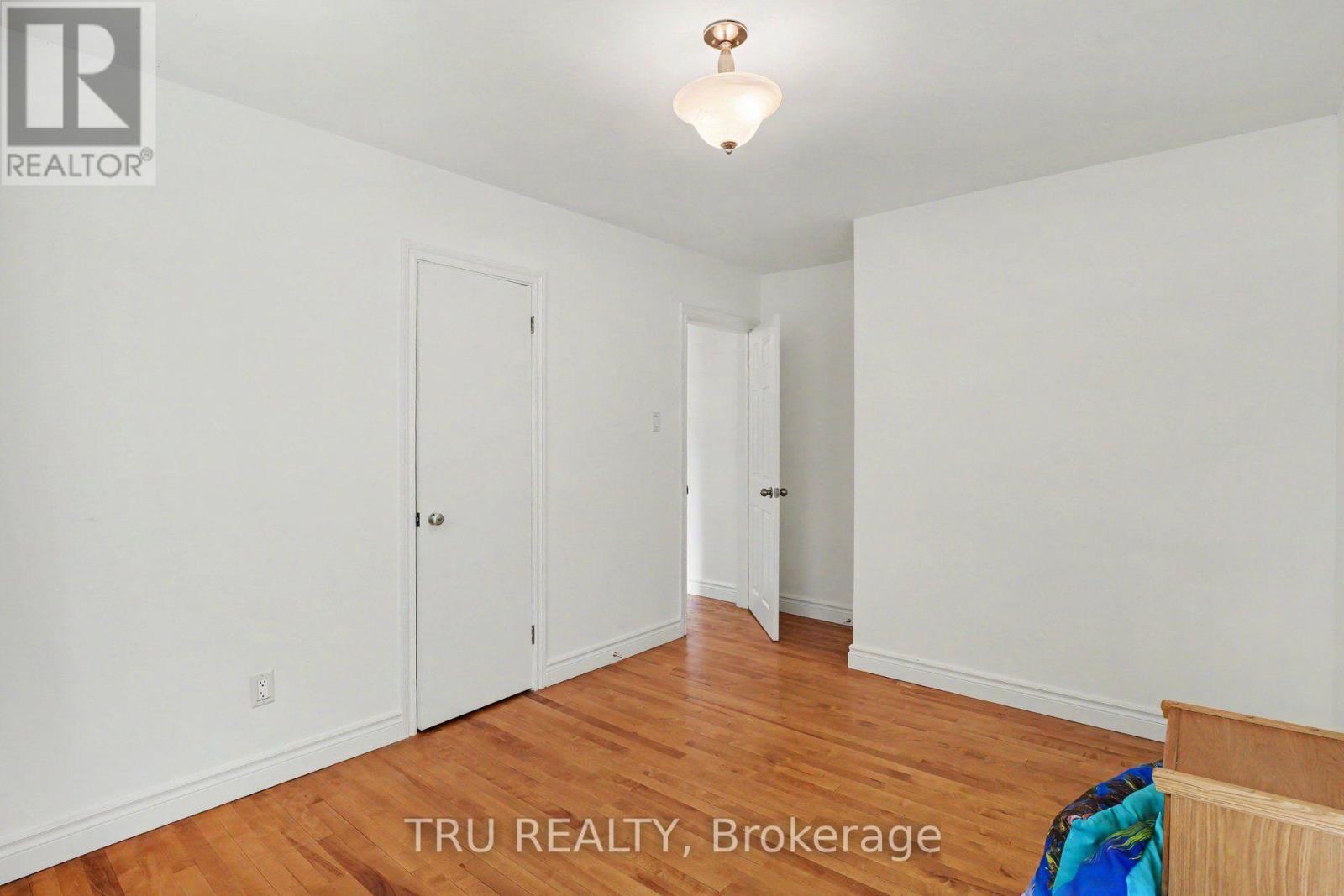 1908 Saunderson Drive, Ottawa, Ontario  K1G 2C7 - Photo 19 - X13680514