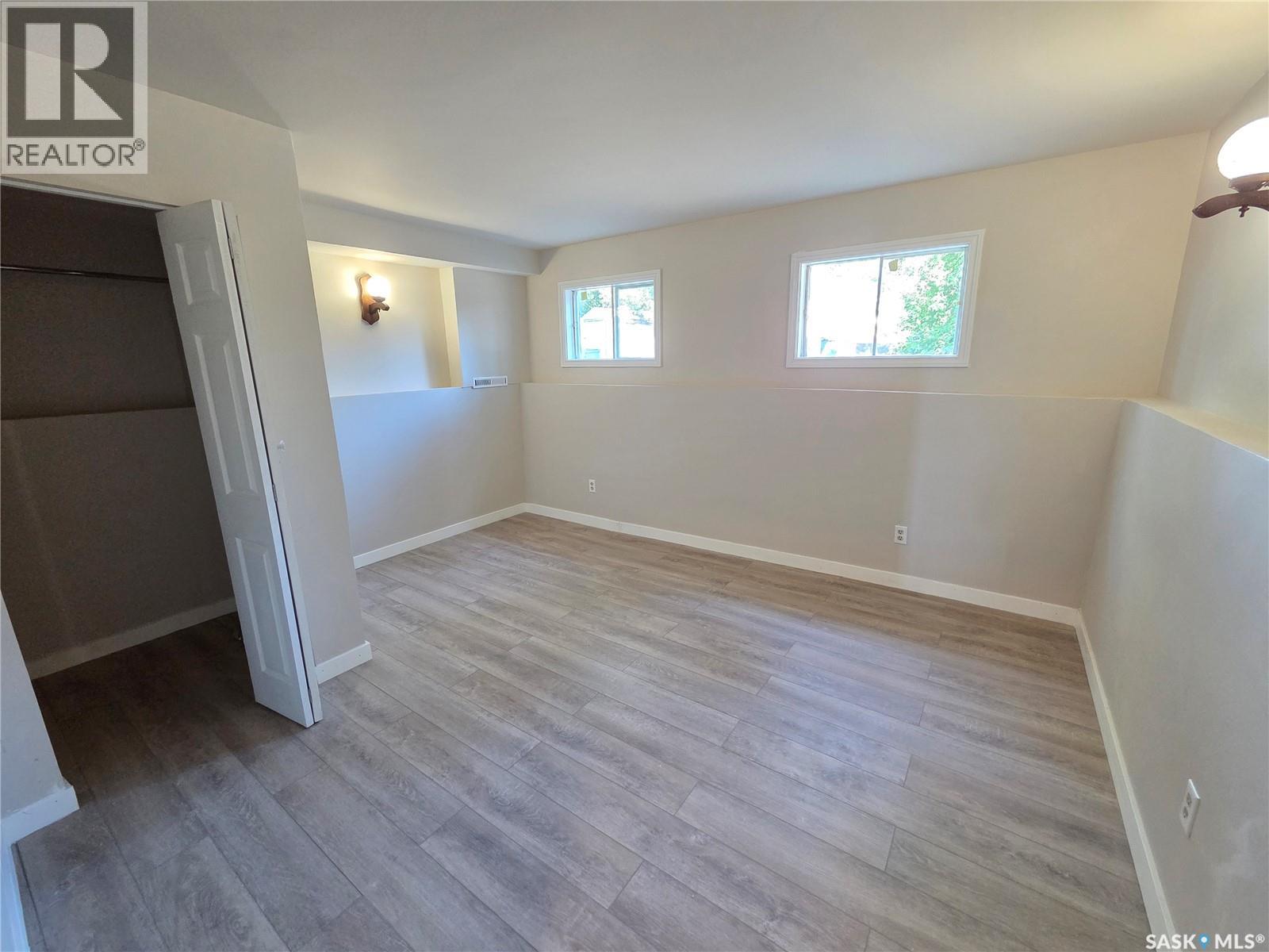859 Cartier Avenue, Moose Jaw, Saskatchewan  S6H 1L9 - Photo 11 - SK043733