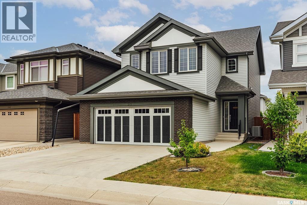 213 Dubois Crescent, Saskatoon, Saskatchewan  S7V 0R4 - Photo 2 - SK045708