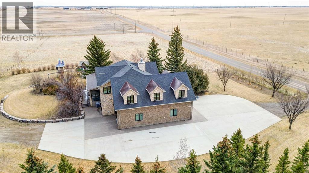 224010 Twp Rd 9-2, Rural Lethbridge County, Alberta  T0L 0V1 - Photo 2 - A2298655
