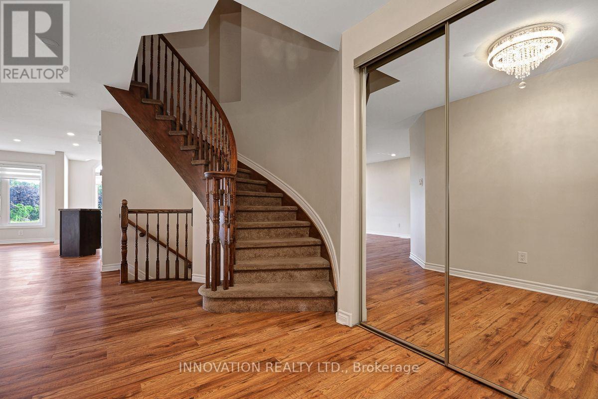 278 Forestbrook Street, Ottawa, Ontario  K2K 0B5 - Photo 6 - X13680626