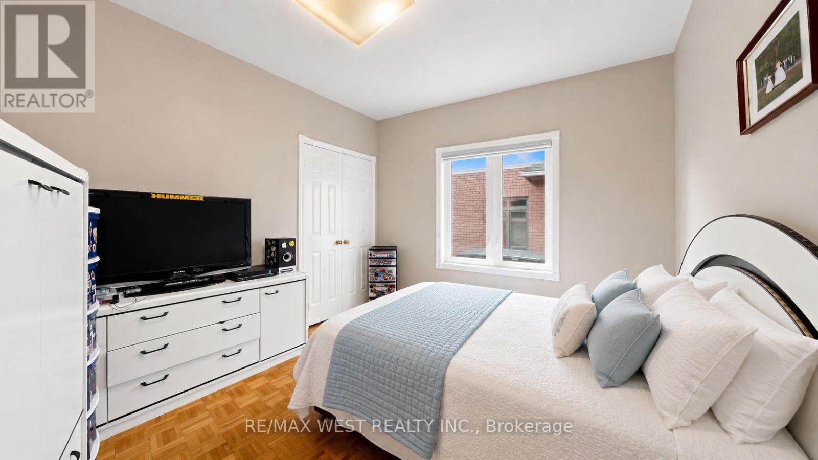 71 Gidleigh Park Crescent, Vaughan, Ontario  L4H 1J3 - Photo 20 - N13575154