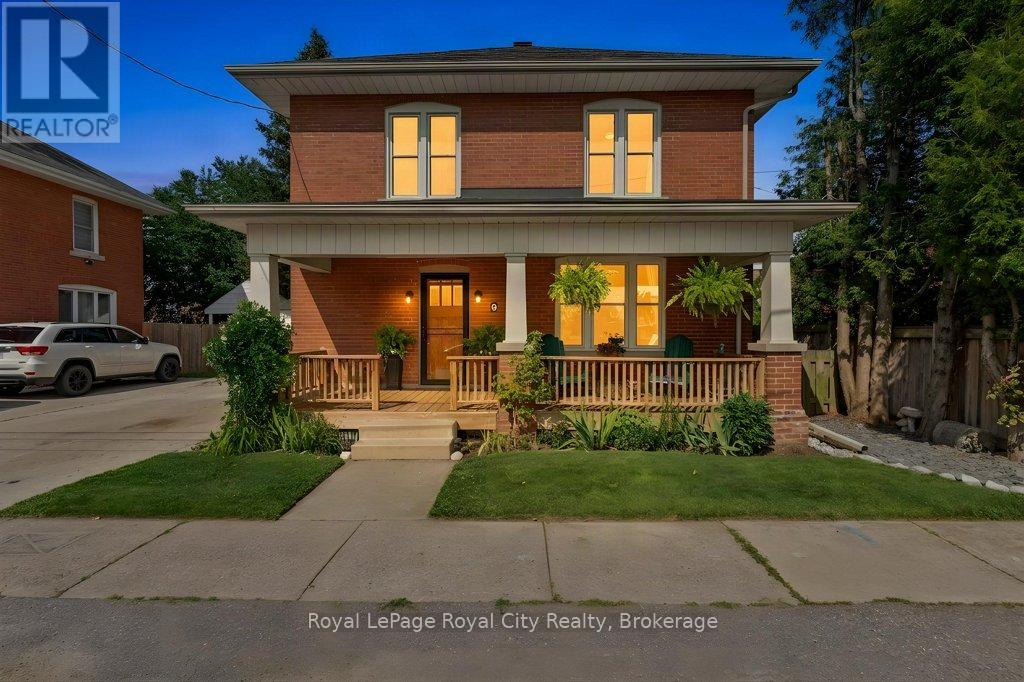 9 WILBUR STREET N, Halton Hills, Ontario