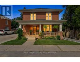 9 WILBUR STREET N, halton hills (ac acton), Ontario
