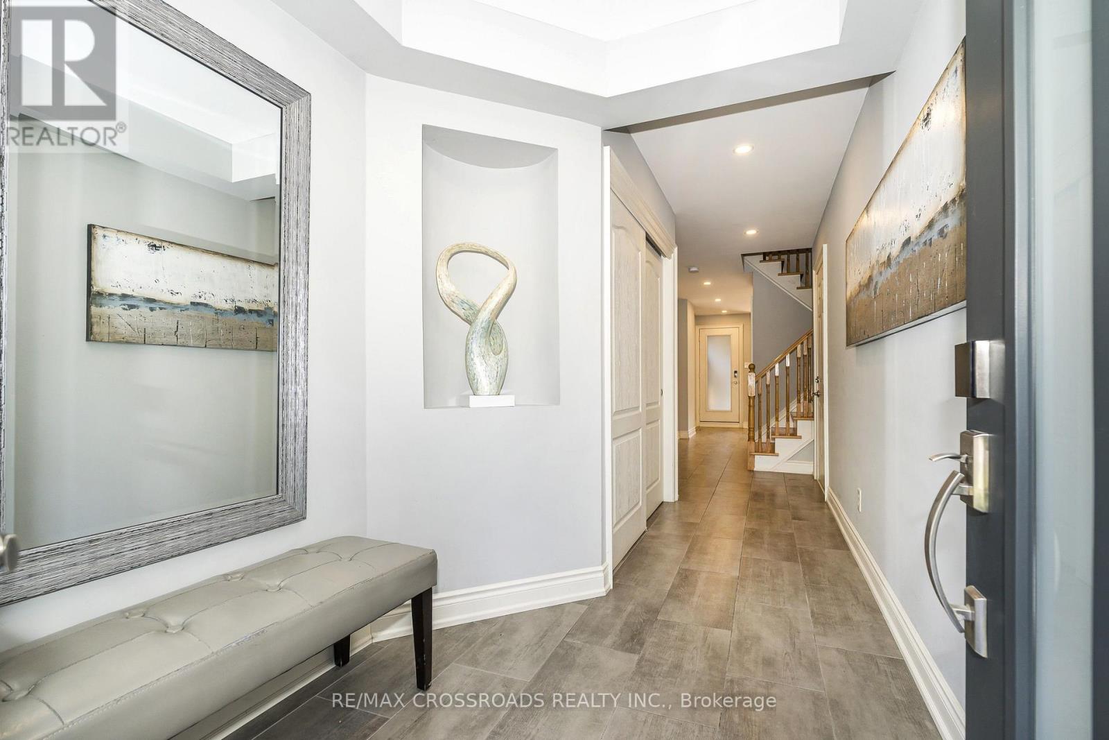 21a Brian Drive, Toronto, Ontario  M2J 3X8 - Photo 3 - C13680588