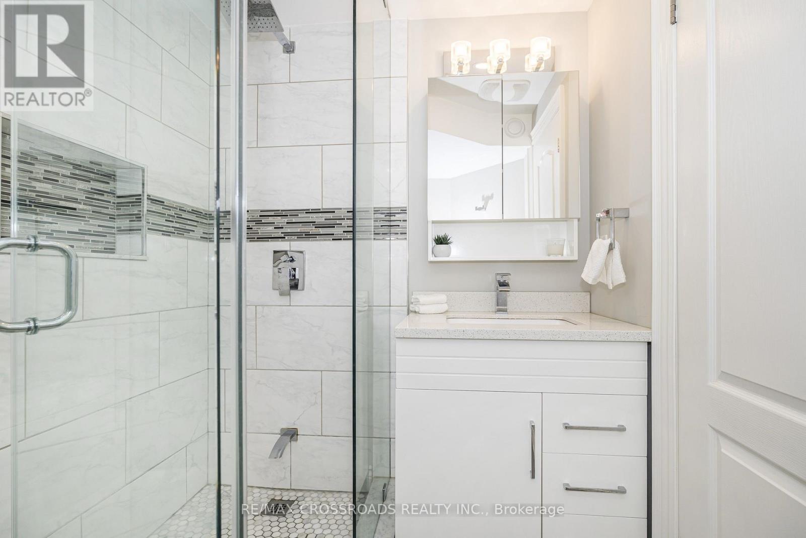 21a Brian Drive, Toronto, Ontario  M2J 3X8 - Photo 45 - C13680588