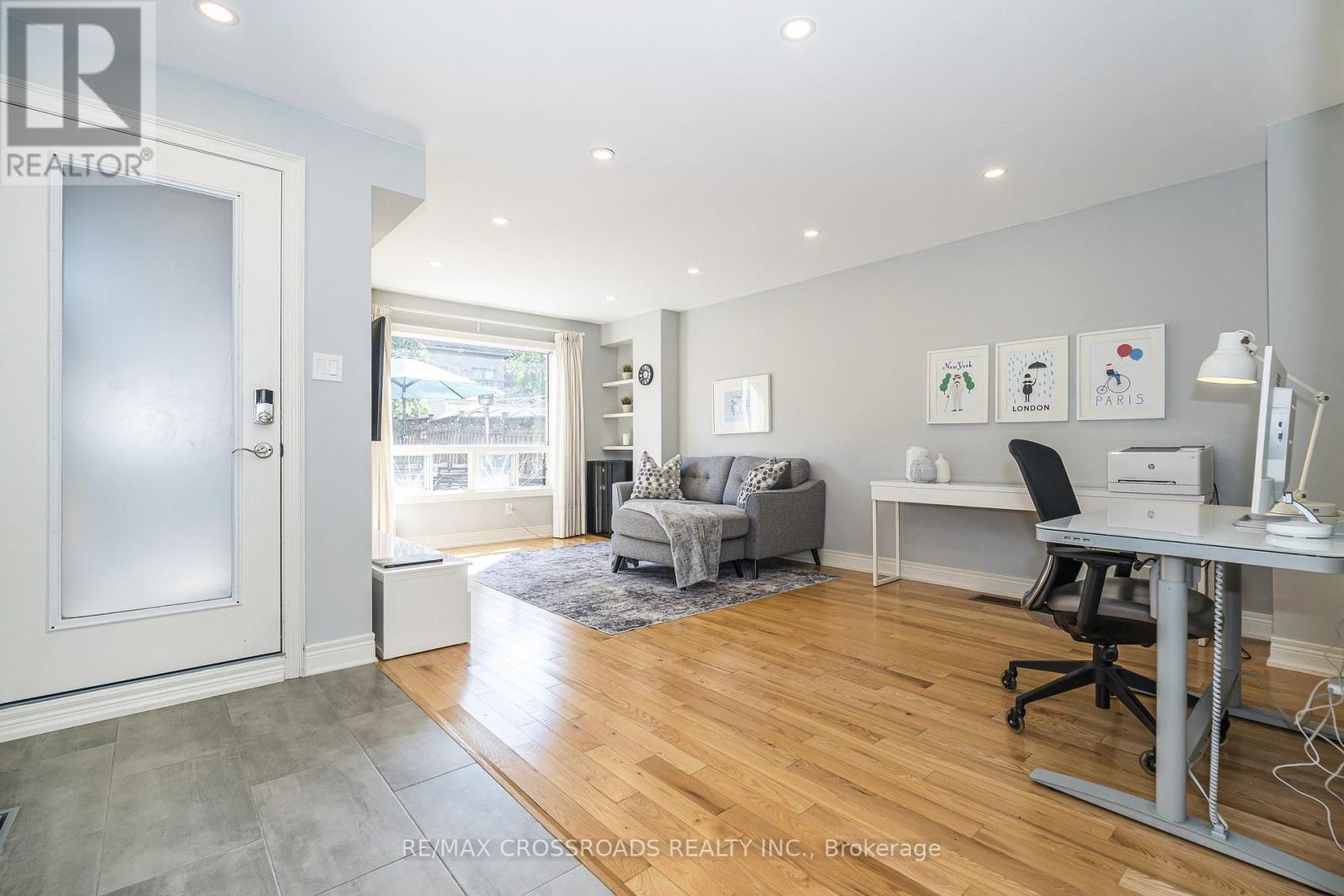 21a Brian Drive, Toronto, Ontario  M2J 3X8 - Photo 5 - C13680588
