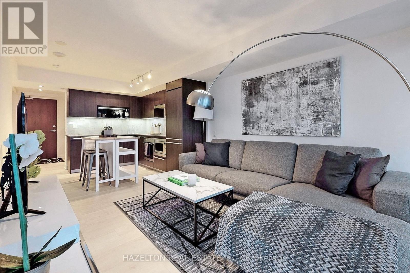 2510 - 70 Queens Wharf Road, Toronto, Ontario  M5V 0J2 - Photo 4 - C13680604