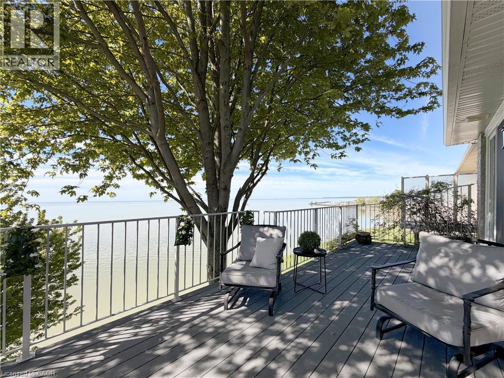 128 Brown Street, Port Dover, Ontario  N0A 1N7 - Photo 2 - 40829177