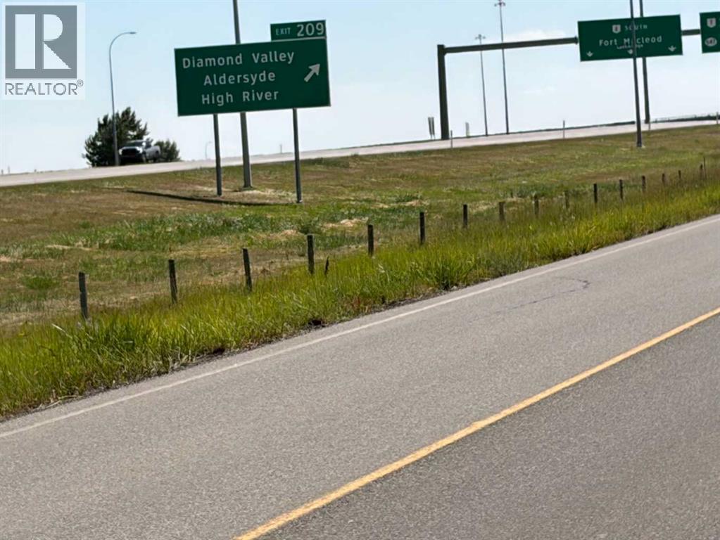 0 79  E, Aldersyde, Alberta  T0L 1T0 - Photo 7 - A2333568