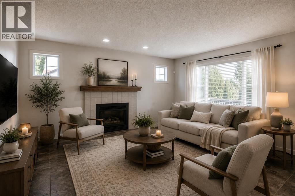 204 Eversyde Mews SW, Calgary, Alberta  T2Y 5A4 - Photo 5 - A2337730