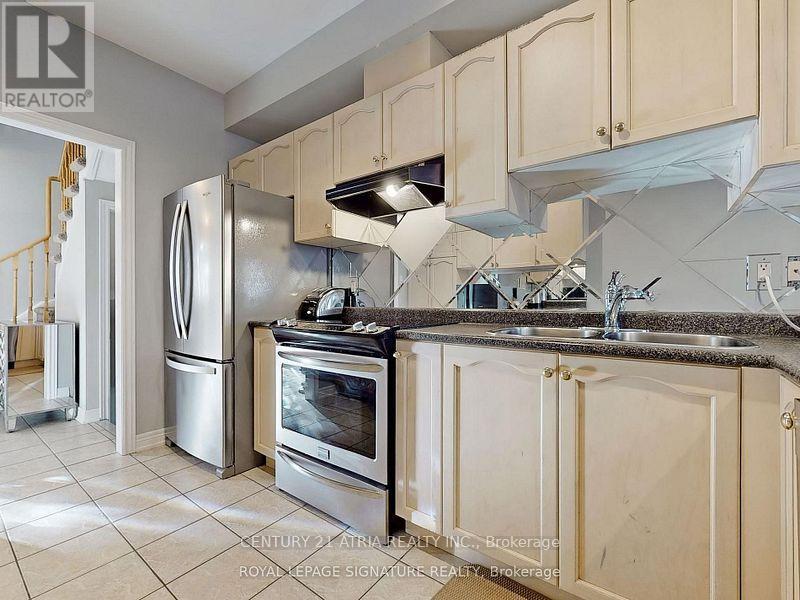 38 Angelica Avenue, Richmond Hill, Ontario  L4S 2E1 - Photo 2 - N13680600
