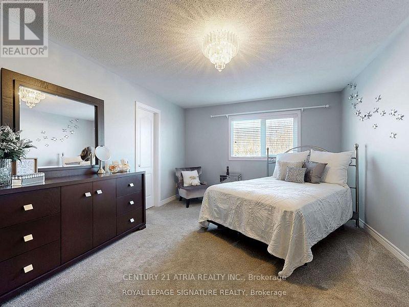 38 Angelica Avenue, Richmond Hill, Ontario  L4S 2E1 - Photo 8 - N13680600