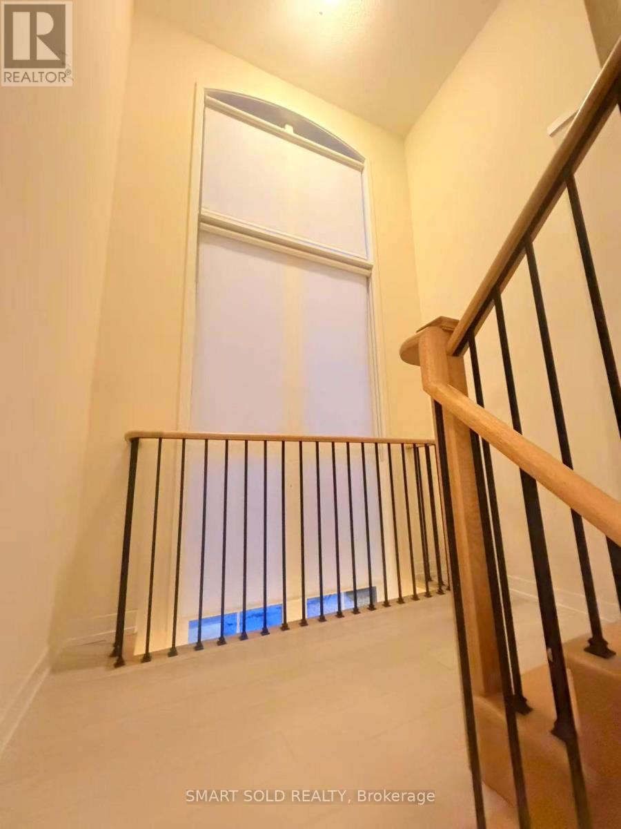 25 Avonmore Trail, Vaughan, Ontario  L6A 4Y4 - Photo 14 - N13680620