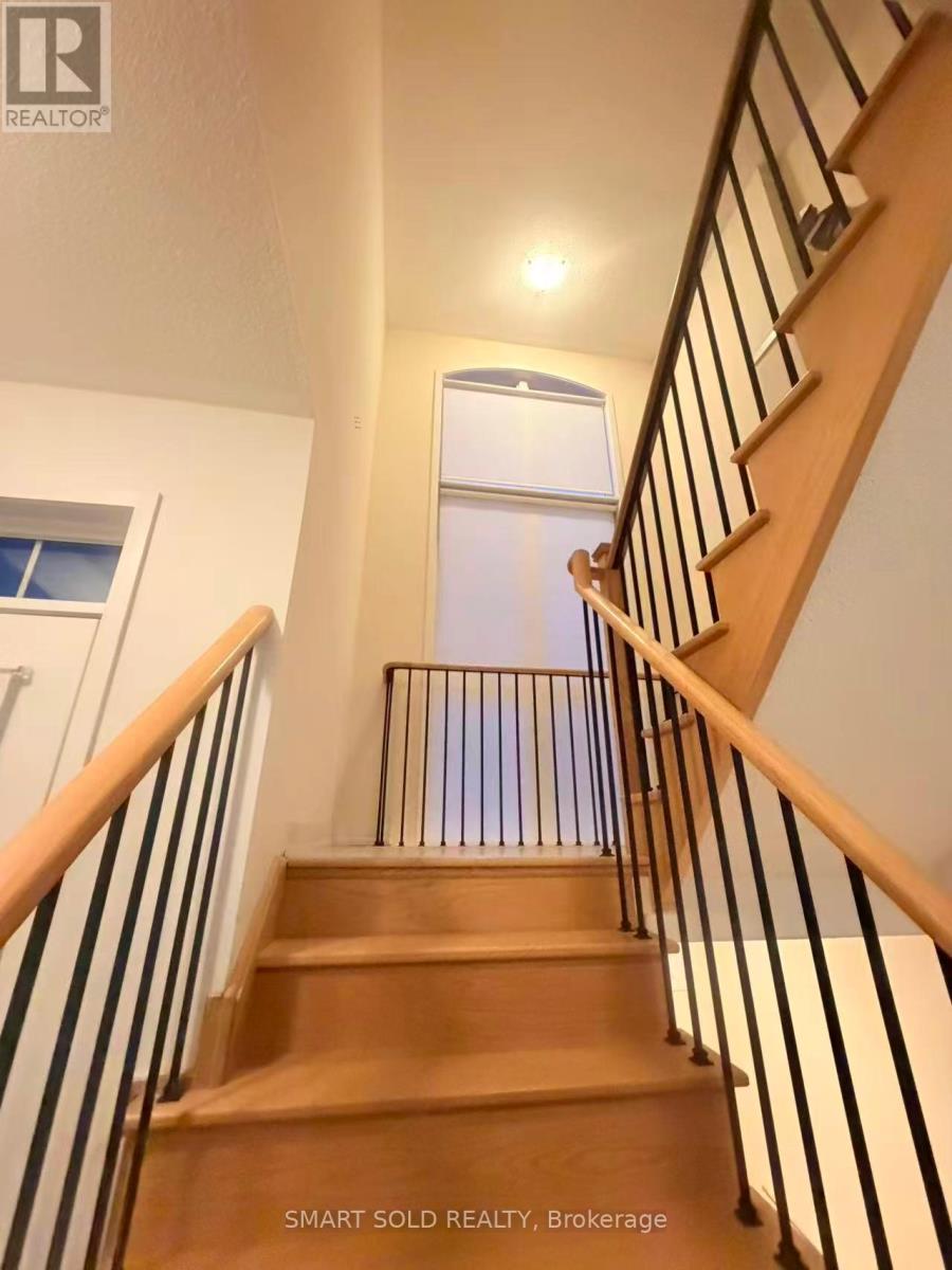 25 Avonmore Trail, Vaughan, Ontario  L6A 4Y4 - Photo 15 - N13680620