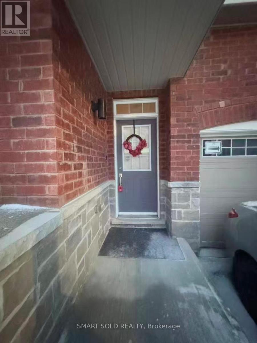 25 Avonmore Trail, Vaughan, Ontario  L6A 4Y4 - Photo 2 - N13680620