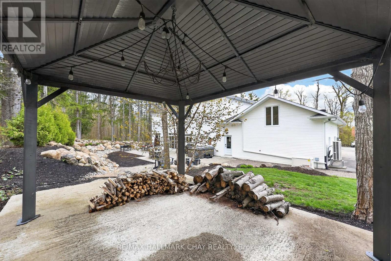 6 Forrester Road, Oro-Medonte, Ontario  L0L 2L0 - Photo 14 - S13680602