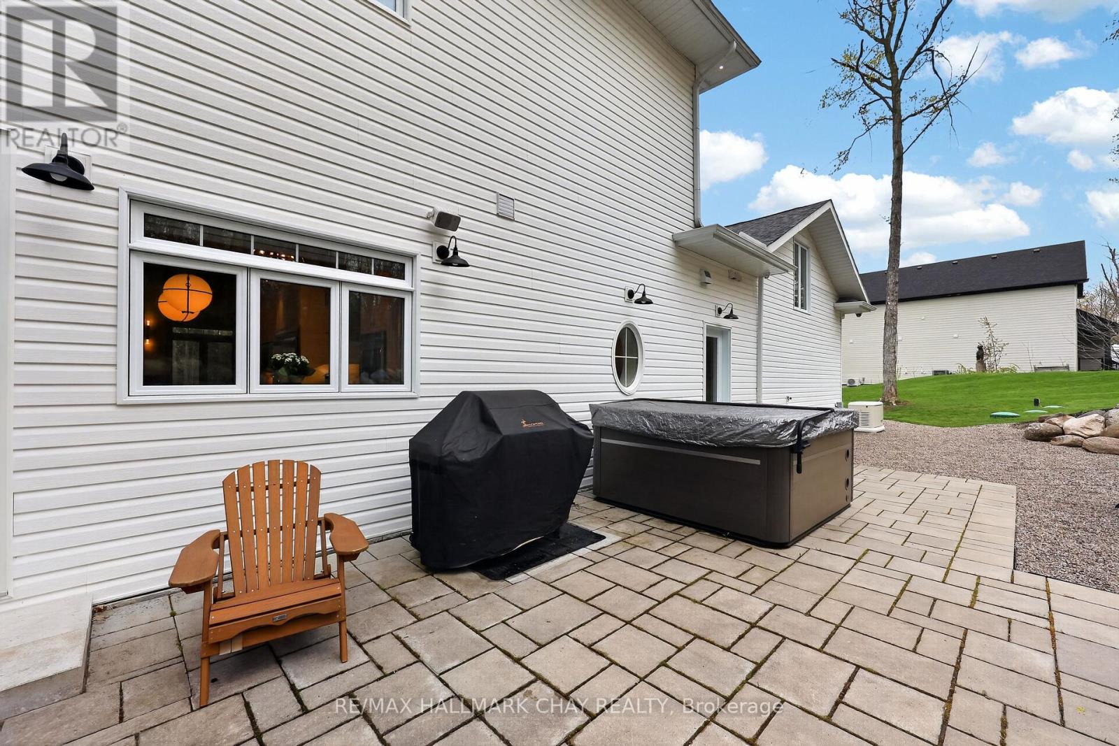 6 Forrester Road, Oro-Medonte, Ontario  L0L 2L0 - Photo 9 - S13680602