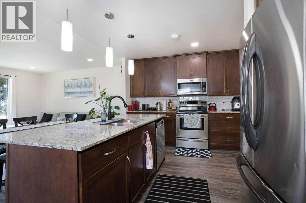 11 10 Street W, Brooks, Alberta  T1R 0C1 - Photo 7 - A2336285