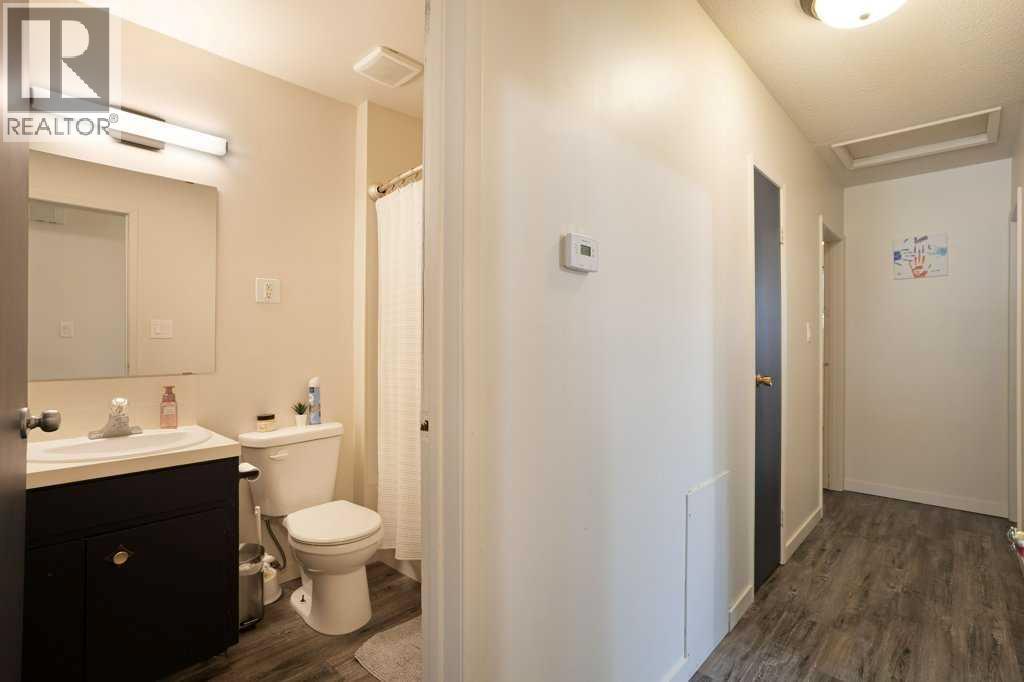 11 10 Street W, Brooks, Alberta  T1R 0C1 - Photo 8 - A2336285
