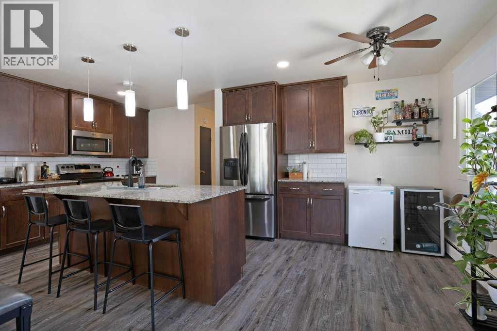 11 10 Street W, Brooks, Alberta  T1R 0C1 - Photo 6 - A2336285