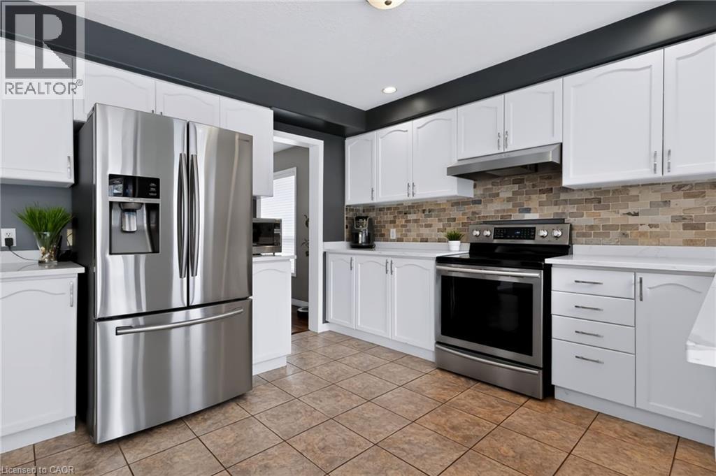 24 Eringate Drive, Stoney Creek, Ontario  L8J 3Y4 - Photo 14 - 40854769
