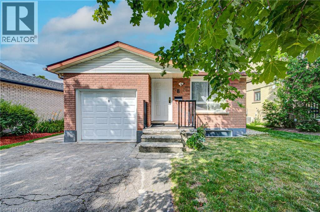 8 PAMELA Place, Guelph, Ontario