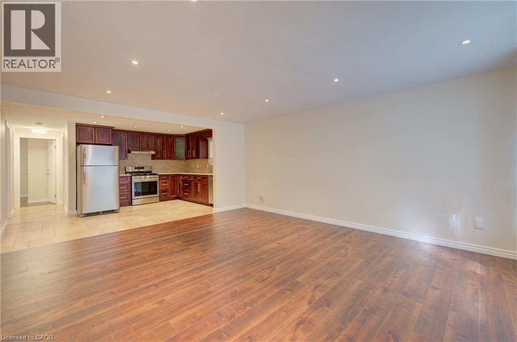 8 Pamela Place, Guelph, Ontario  N1H 8C9 - Photo 9 - 40847323
