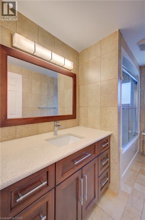 8 Pamela Place, Guelph, Ontario  N1H 8C9 - Photo 18 - 40847323