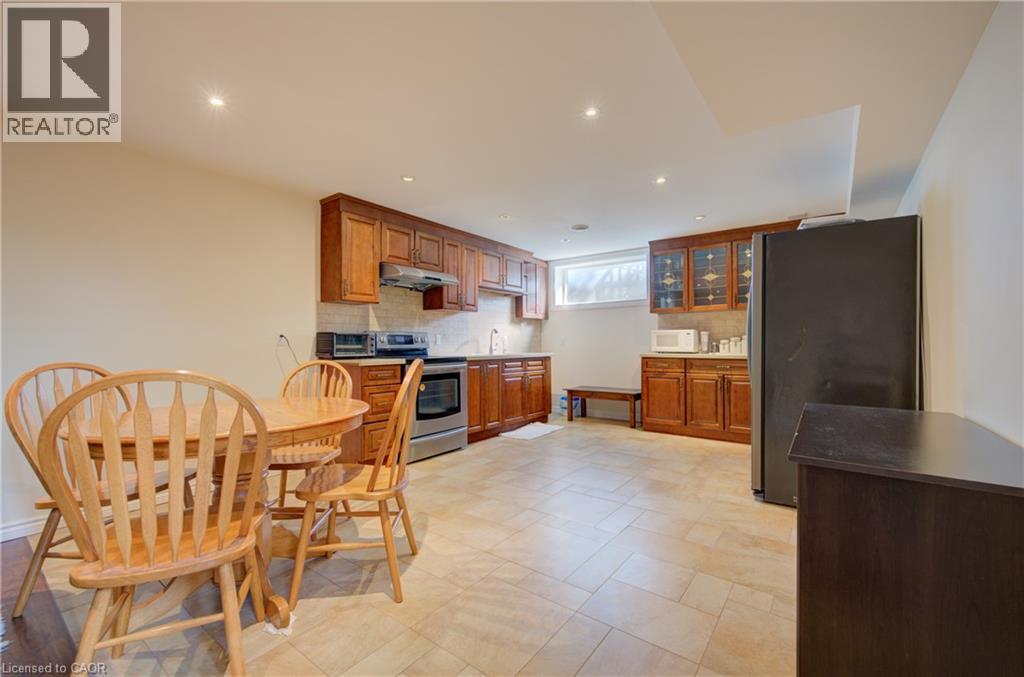 8 Pamela Place, Guelph, Ontario  N1H 8C9 - Photo 26 - 40847323