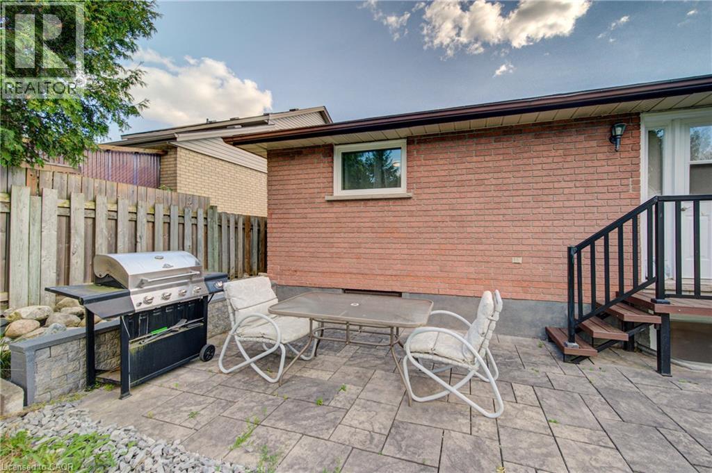 8 Pamela Place, Guelph, Ontario  N1H 8C9 - Photo 38 - 40847323