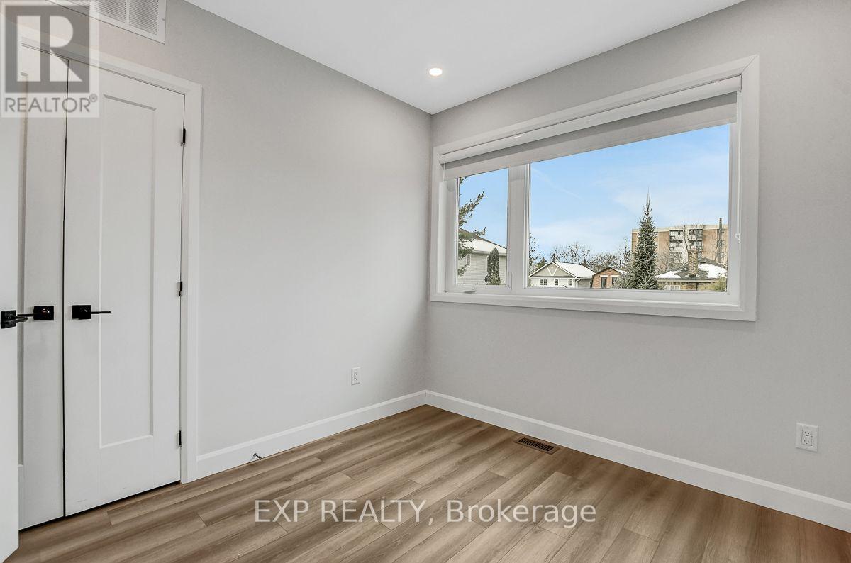 #b1 - 361 Whitby Avenue, Ottawa, Ontario  K2A 0B3 - Photo 29 - X13680654