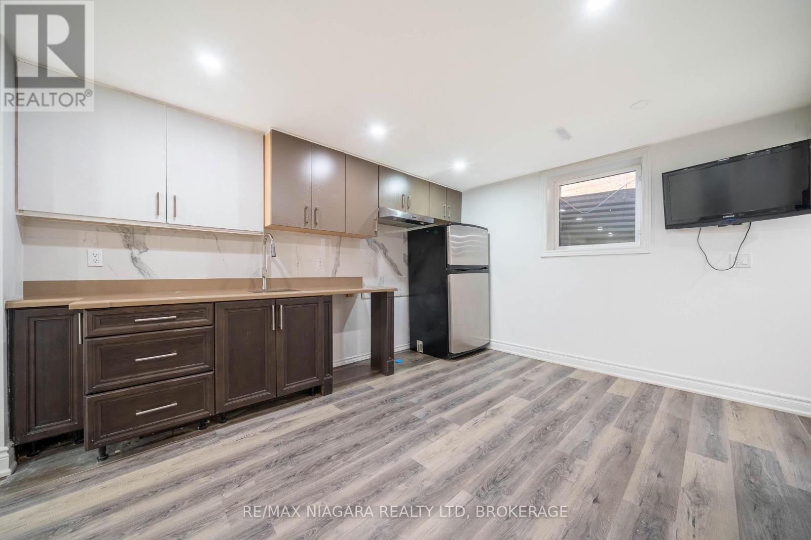 2 Aitken Circle, Markham, Ontario  L3R 7K6 - Photo 37 - N13680650