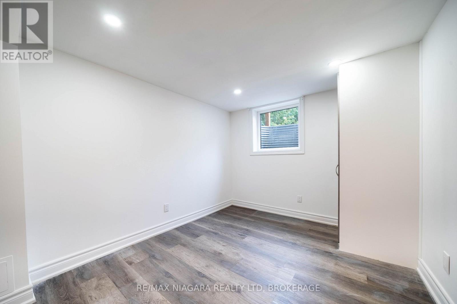 2 Aitken Circle, Markham, Ontario  L3R 7K6 - Photo 38 - N13680650