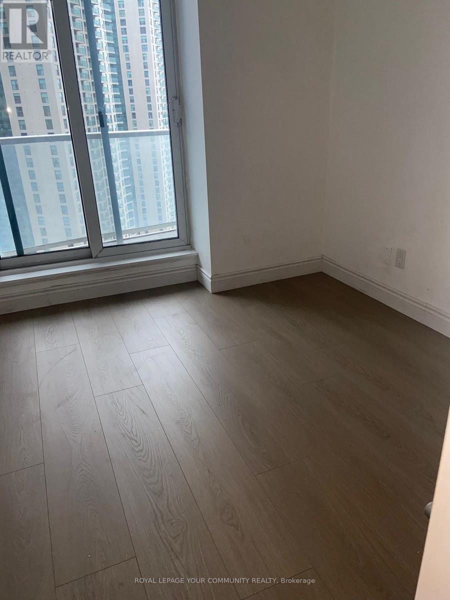 2206 - 8 York Street, Toronto, Ontario  M5J 2Y2 - Photo 5 - C13680636