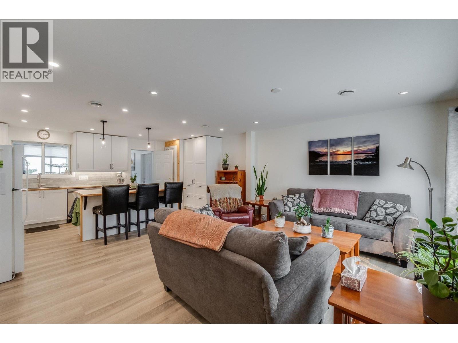 605 Seventh Street, Nelson, British Columbia  V1L 2Z8 - Photo 6 - 10397717