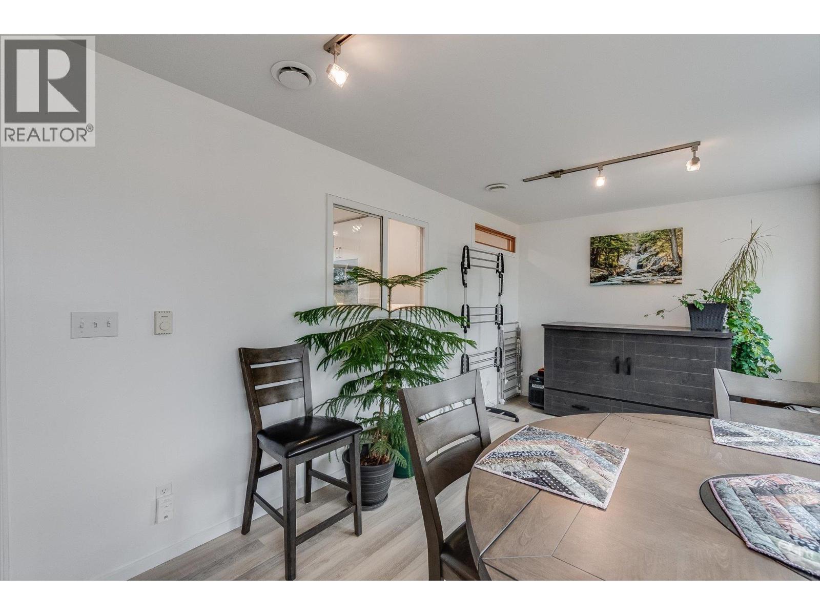 605 Seventh Street, Nelson, British Columbia  V1L 2Z8 - Photo 15 - 10397717