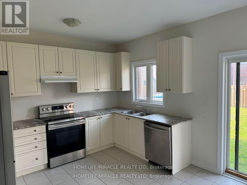 14 Foster Hewitt Street, Brock (Beaverton), Ontario  L0K 1A0 - Photo 3 - N13680648
