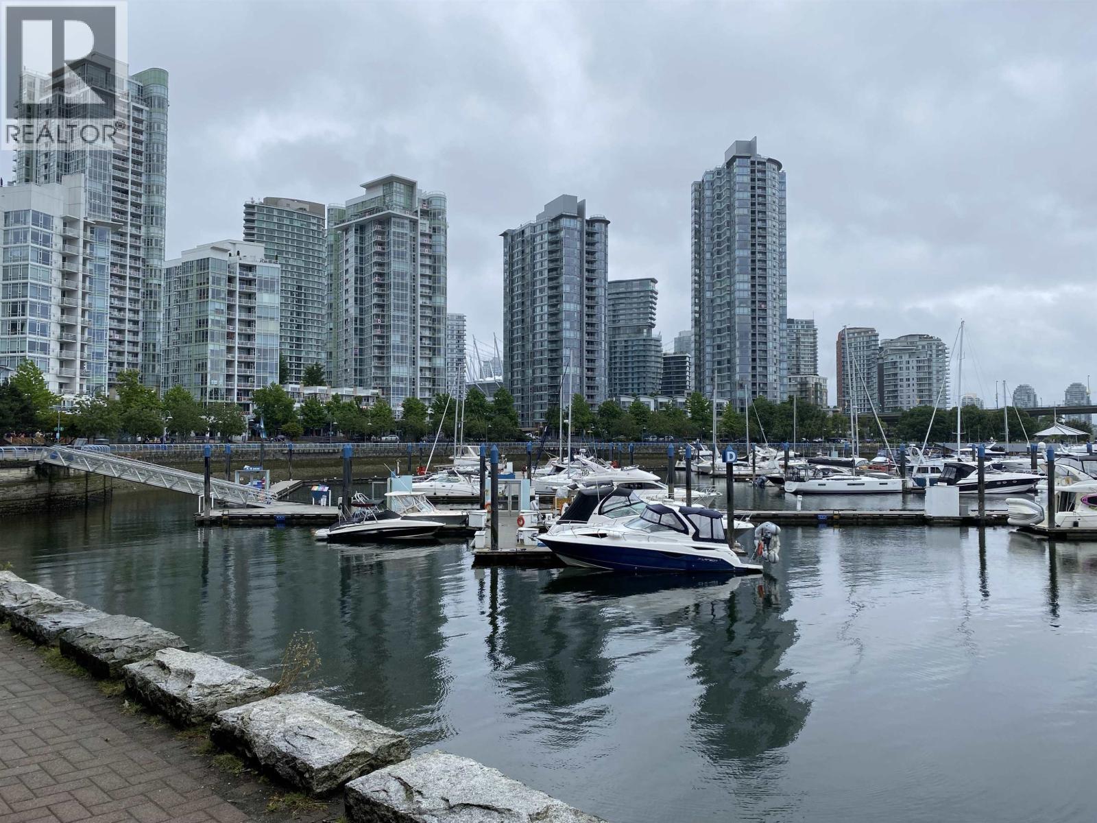 1505 193 Aquarius Mews, Vancouver, British Columbia  V6Z 2Z2 - Photo 12 - R3156134